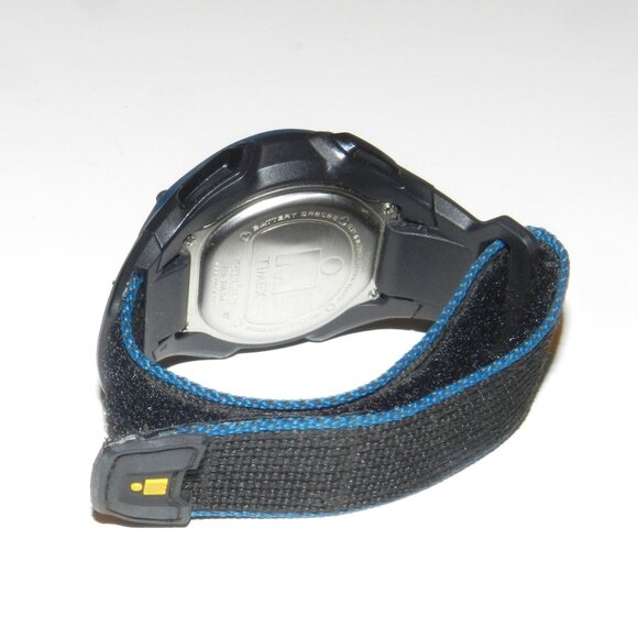 Timex Ironman Watch Digital Chronograph Alarm Timer T5K413 Nylon Self Latch Band - Picture 5 of 6